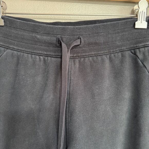 Lululemon women’s Scuba Jogger Black size 10 - Picture 5 of 7